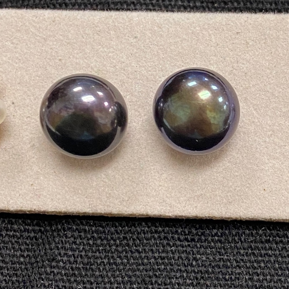 14K solid black freshwater pearl earrings - Picture 1 of 3